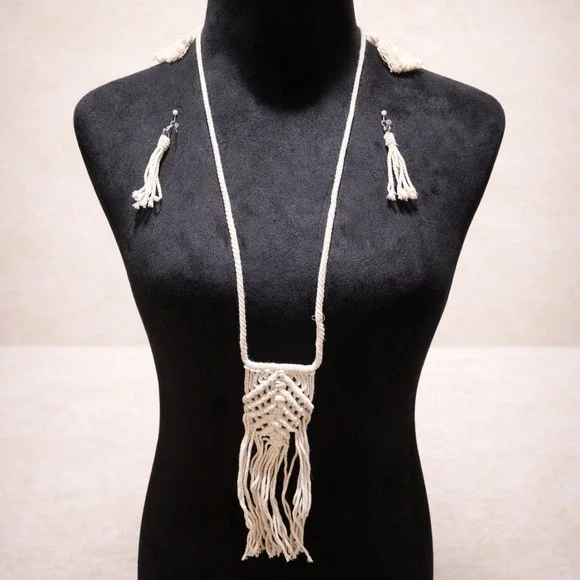 Macramé Necklace & Earring Set Boho Fringe Statement Natural Fiber Jewelry - Picture 2 of 7